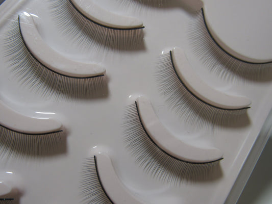 Practice Lash Strips image 1